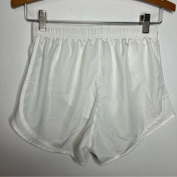 Nike dri fit shorts white size small - Picture 5 of 6